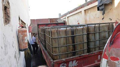 غلق مصنع لتكرير الزيوت بجمصة لمخالفته الاشتراطات وإدارته دون ترخيص - الخليج الان