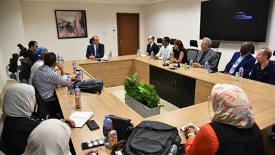 وزارة الصحة المصرية تستقبل وفد المركز الأفريقي لمكافحة الأمراض والوقاية منها - الخليج الان