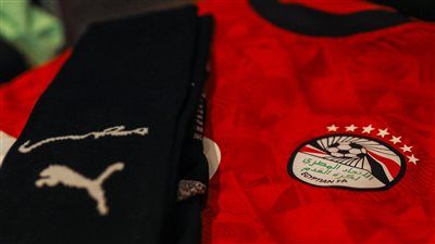 منتخب مصر بالأحمر و إثيوبيا بالأخضر في تصفيات كأس العالم - الخليج الان