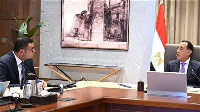 رئيس الوزراء يستعرض ملامح الاستراتيجية الوطنية للعمران والبناء الأخضر - الخليج الان