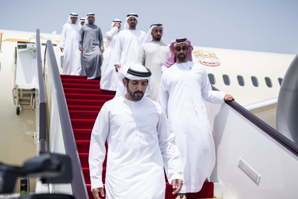 محمد بن زايد في الدوحة: زيارة أخوية ورسالة تضامن مع قطر بعد الاعتداء الإسرائيلي