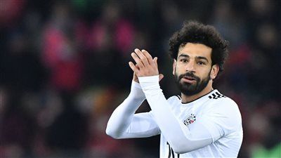 الحساب الرسمي للاتحاد المصري لكرة القدم يتغني بـ محمد صلاح (صور) - الخليج الان