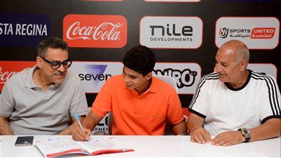 الزمالك يمدد عقد أحمد صفوت لاعب فريق 2009 لمدة 3 مواسم - الخليج الان