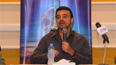 مهرجان بورسعيد السينمائي يفتتح فعالياته بندوة لتكريم النجم الراحل محمود ياسين - الخليج الان