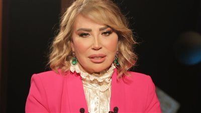 بسبب التنمر.. إيناس الدغيدي تعلن إلغاء حفل زفافها - الخليج الان