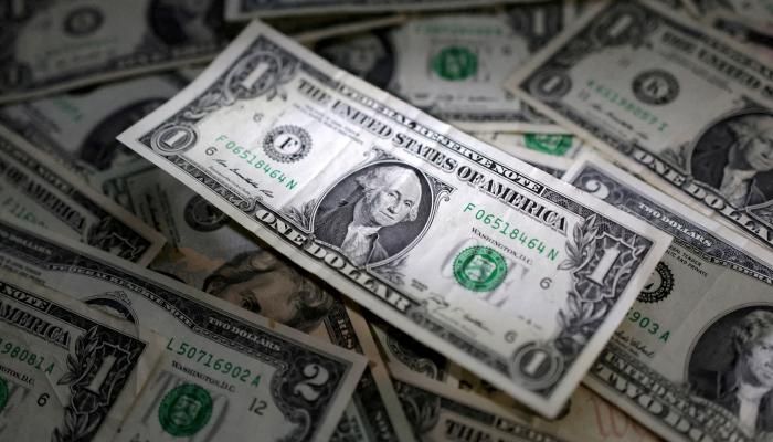 سعر الدولار يستقر مع ترقب مؤشرات حول مسار الفائدة