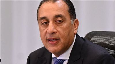 رئيس الوزراء يُغادر إلى نيويورك لترؤس وفد مصر بمؤتمر حل الدولتين - الخليج الان