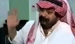 اتتذكرون بطل مسلسل (طاش ما طاش) العقيد اسعد عمر قلي؟ .. هكذا ظهر بعد ان غدر الزمان به واصبح يعمل في هذه المهنة الغريبة