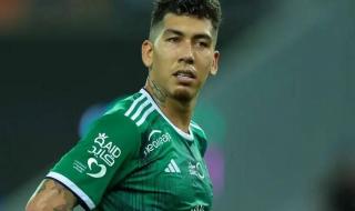 المهاجم البرازيلي فيرمينو يصبح قساً إنجيلياً