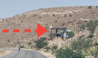 بعد التخاذل العسكري مواطنين يحاصرون مواقع تابعة بن حبريش