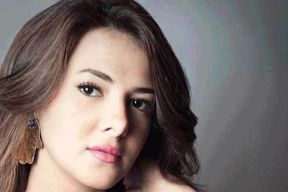 الفنانة المصرية دنيا سمير غانم تكشف تطورات حالة دلال عبدالعزيز