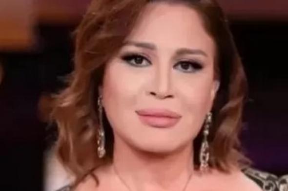 زلة لسان تقود الفنانة الهام شاهين للاعتراف عن رغباتها الغريبة والمثيرة .. واكثر جزء في جسد الرجل تحبه !!