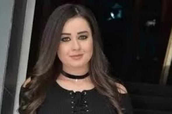 الفنانة السورية روعة السعدي تطل بالضيق الجميل مع ميسي في دبي .. شوف دلوقتي