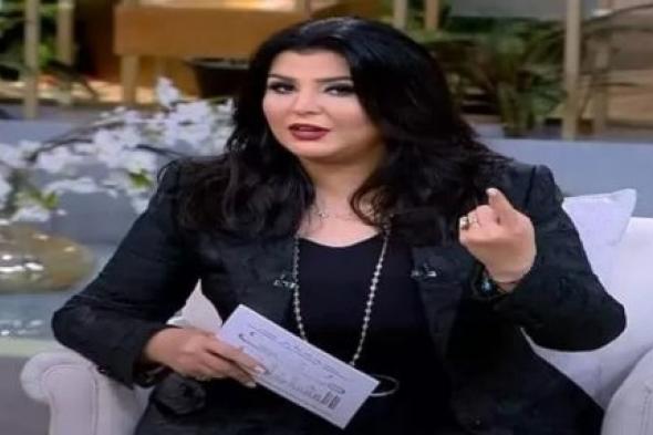 بطل مسلسل (الاختيار) يباغت الاعلامية منى الشاذلي بقبلة مفاجئة على الهواء.. شوف دلوقتي ردة فعلها الغريبه