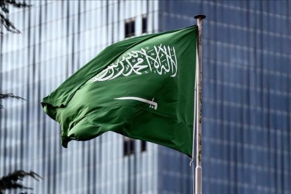 الوافدون في السعودية لن يناموا الليلة مرتاحي البال.. رسوم جديدة تفرض عليهم شهرياً بدءاً من اليوم