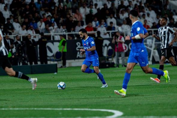 الهلال يحقق الانتصار 30 تواليا بفوز مثير على الشباب