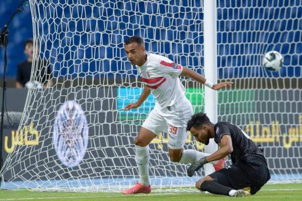 بعد اكتشافه.. عقوبة "جاسوس" غرفة ملابس الزمالك