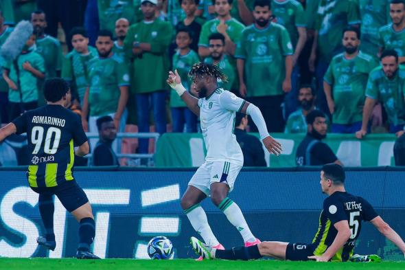 لاعب الأهلي السعودي: رونالدو هو الأفضل في العالم