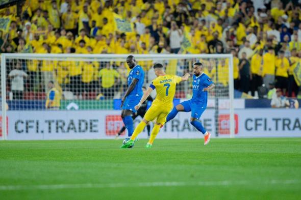 "ضرب علي البليهي".. طرد رونالدو خلال مباراة الهلال والنصر (فيديو)