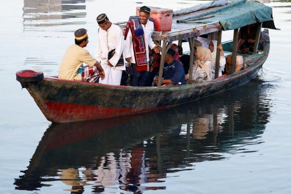 كيف احتفل المسلمون في العالم بعيد الفطر؟ (صور)