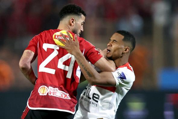 الزمالك يتعرض لـ3 عقوبات “لسحب وإخفاء الكرات” خلال مواجهة الأهلي بالدوري المصري - موقع الخليج الان