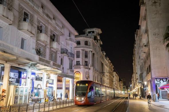 ترويج مؤثرين للأدوية على "تيك توك" يثير الجدل في المغرب