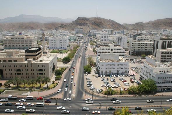 مصرع 3 ممرضات في حادث دهس مروع في سلطنة عمان (فيديو)