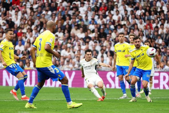 بالفيديو.. المغربي إبراهيم دياز يقود ريال مدريد للفوز والاقتراب من لقب الدوري الإسباني - موقع الخليج الان