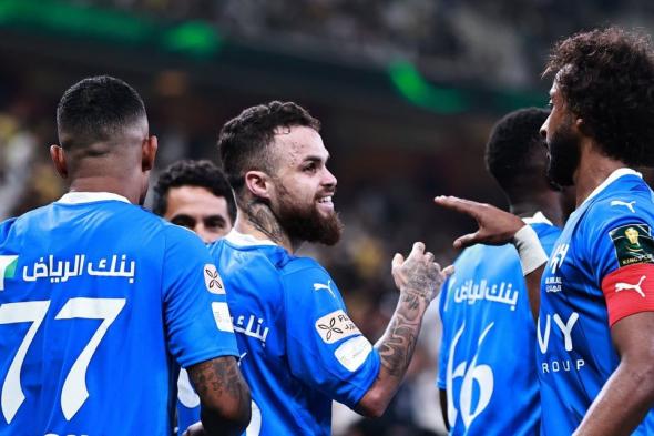 تفوق على نجمي الريال وليفربول.. لاعب الهلال السعودي يحطم رقما قياسيا عالميا