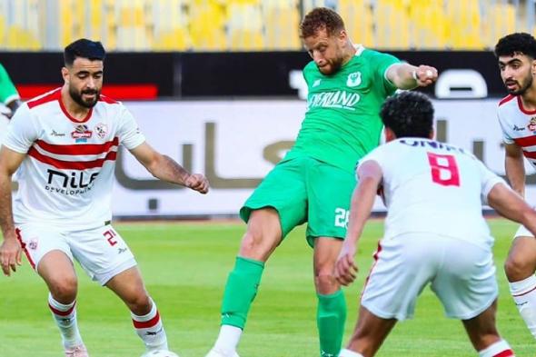 اشتباك بالأيدي بين مدافع الزمالك وحارس مرماه (فيديو)