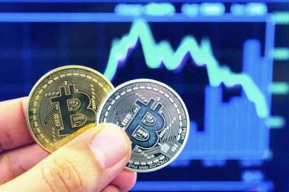 البيتكوين تهوي بأكثر من 4000 دولار إلى أدنى مستوياتها في 4 أشهر