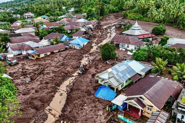 إندونيسيا.. مقتل 13 جراء فيضانات في أرخبيل الملوك