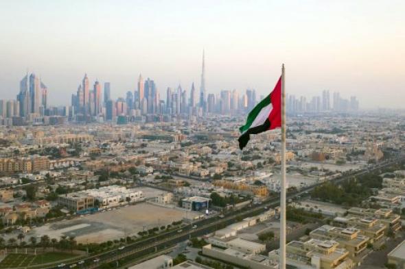 الإمارات توضح حقيقة استمرار منح تأشيرات الدخول لهذه الجنسية!